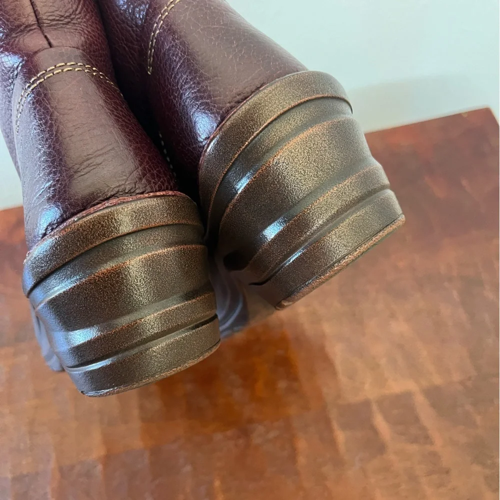 Bionica Burgundy Slip Resistant Lace-Up Rangely Leather Cottagecore Boots Size 7